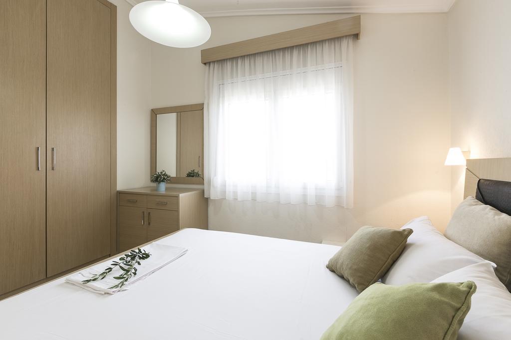 Olive Tree Apartments Fourka Luaran gambar